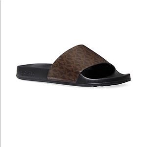 Meet your Posher, Cory